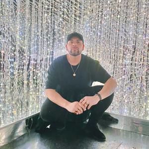 Meet your Posher, Arellano